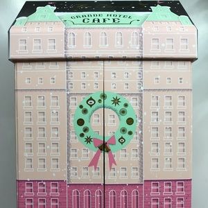 Too Faced Grande Hotel Cafe Makeup Set